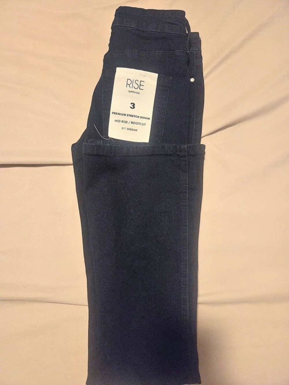 RISE Rosa Flare Jeans - Picture 3 of 4